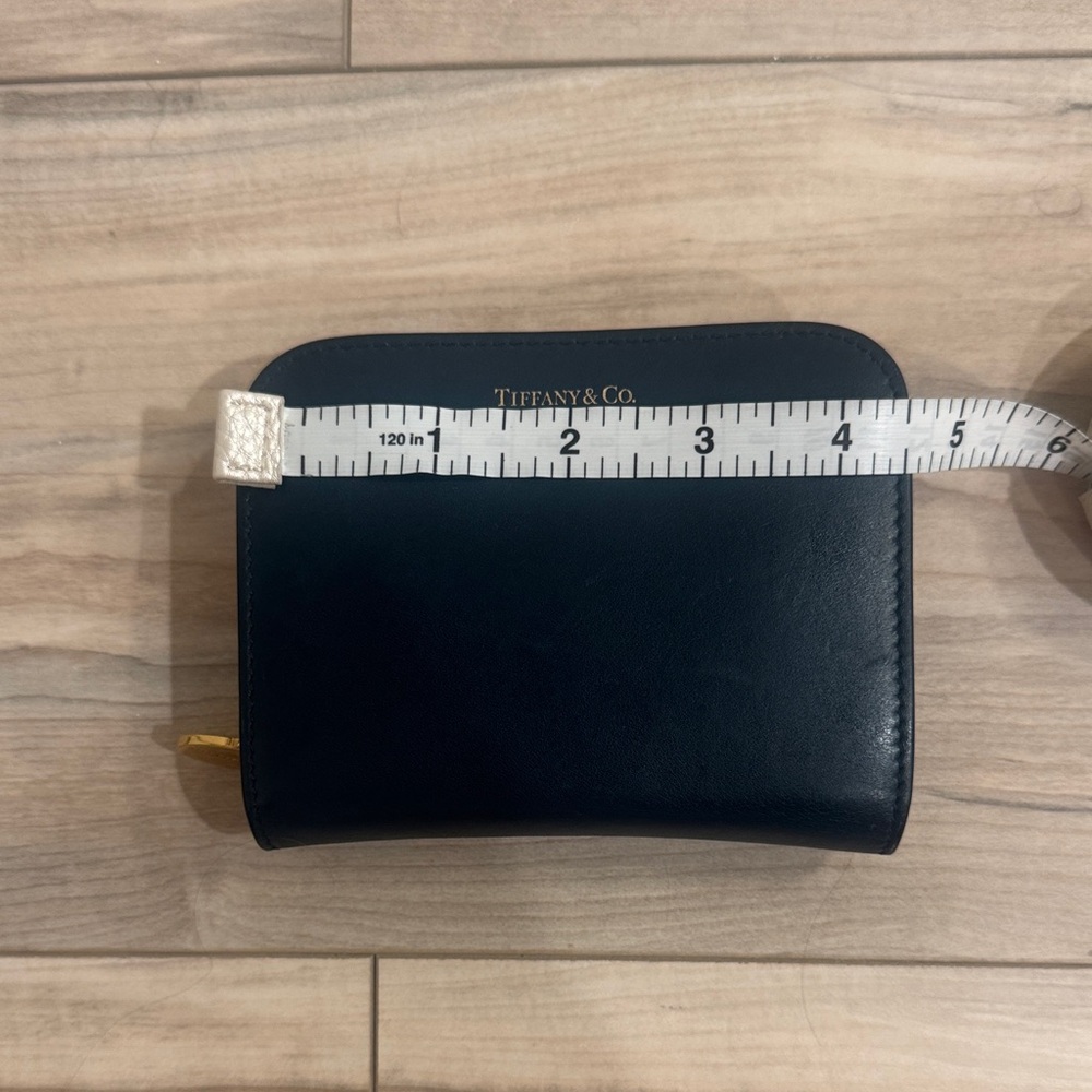 Authentic Tiffany & Co. Navy Leather Zipper Wallet with Gold Accents - Picture 3 of 9